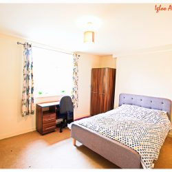 13b Broomgrove Crescent, Broomhill