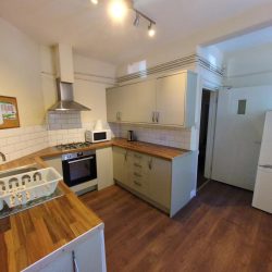 Flat A, 301 Upperthorpe